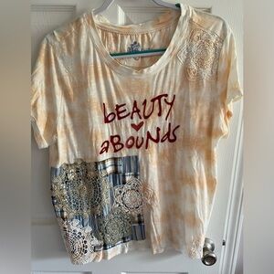 Pilcro Graphic Tee ~ L